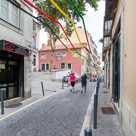 Historical Alfama, Building Top, 5Mn To Train And Subway Lisbon Luaran gambar